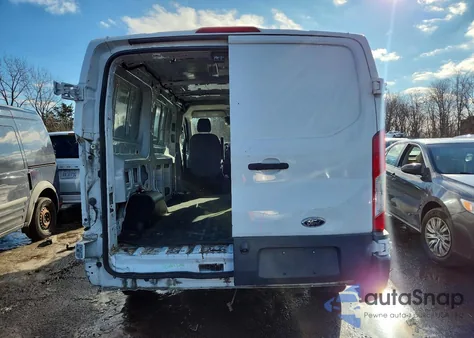 2016 Ford Transit T-150 z USA, uszkodzony, nr VIN 1FTYE1ZM5GKB22500